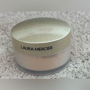 Laura Mercier Setting Powder - Translucent Honey
